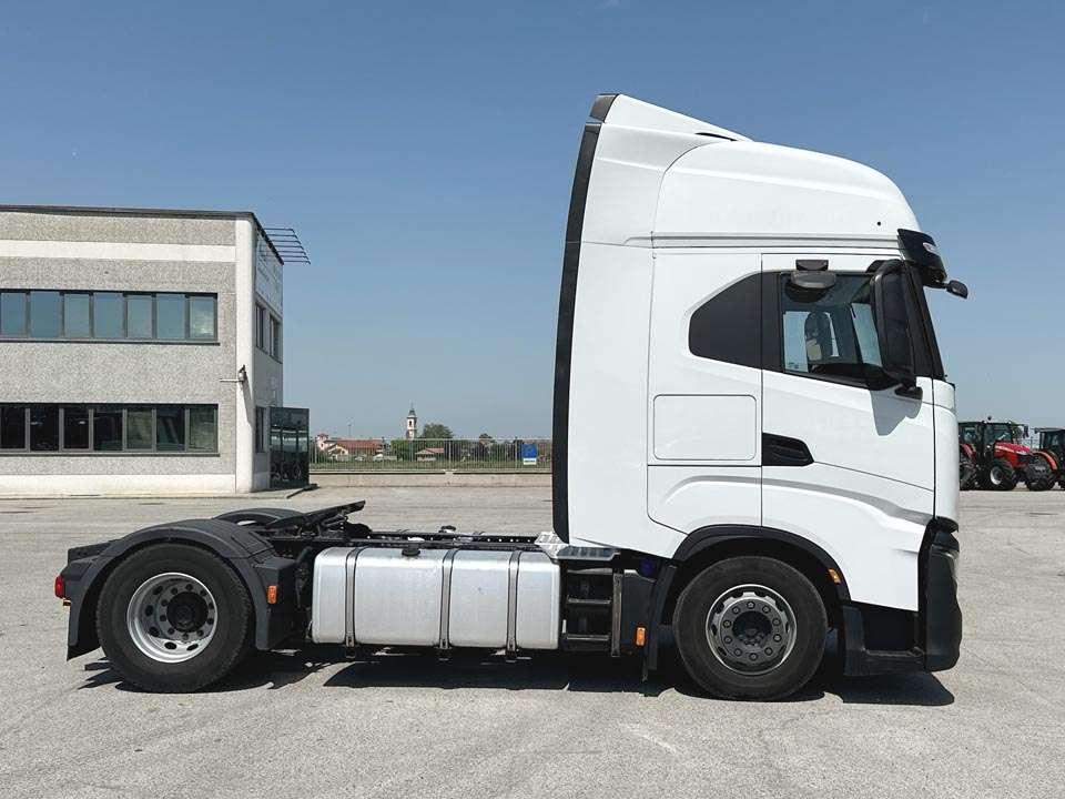 Iveco S-WAY 490 4x2 Foto 21