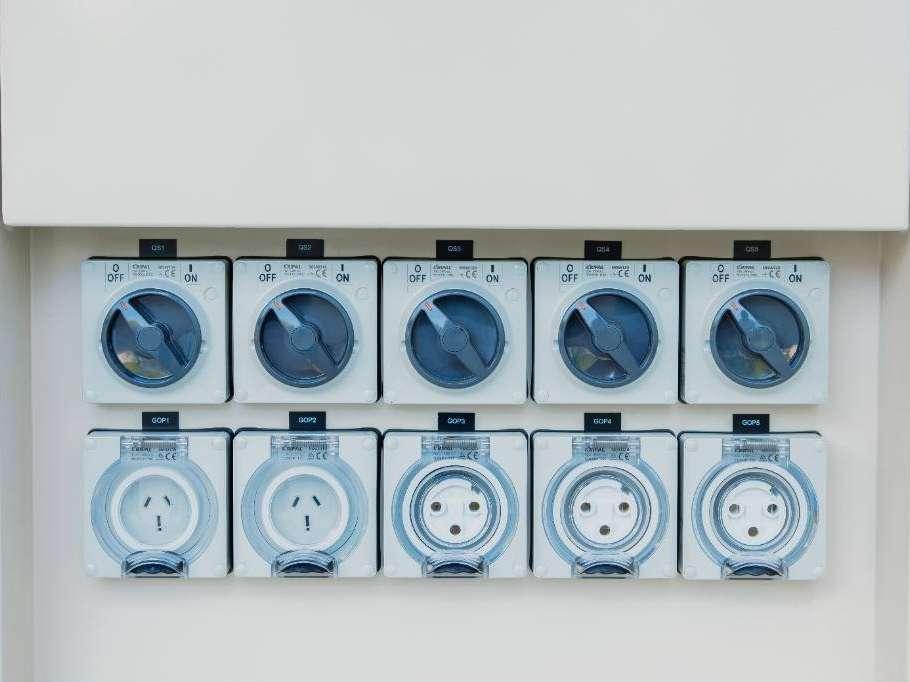 BES80S3 All-In-One Energy System - 80 kVA-101.4kWh Grupo electrógeno Foto 11