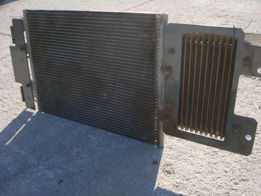 Radiatore di RAFFREDDAMENTO GASOLIO para ZAXIS 210-3 Foto 3