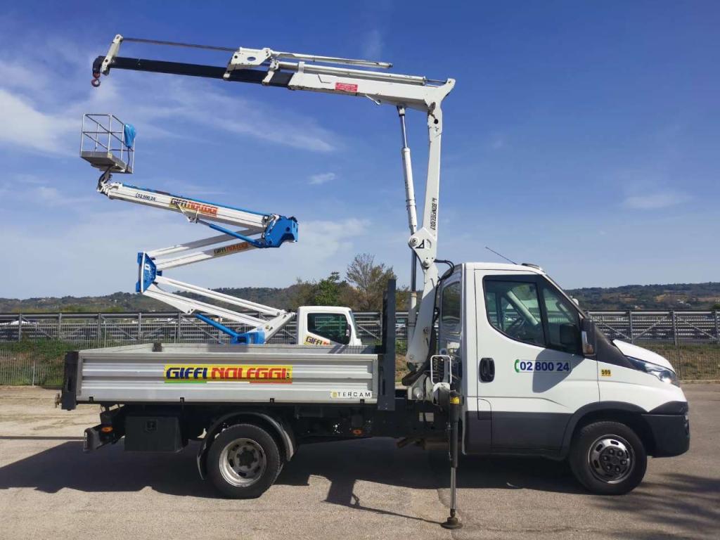Iveco 35C12 Foto 1