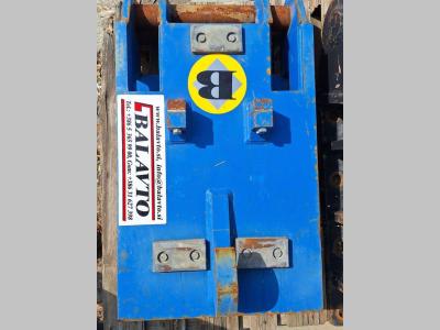 Trevi Benne attachment plate S2 for 25-32 ton excavators vendida por Balavto