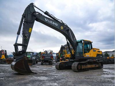 Volvo EC300D NL vendida por Balavto