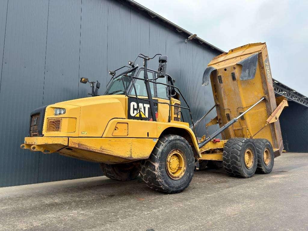Caterpillar 730C2 Foto 1