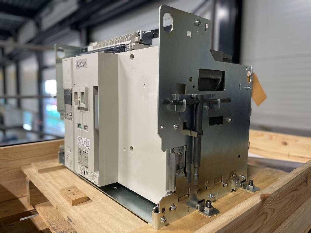 Mitsubishi Circuit breaker 4000A - AE4000-SWA 4P - DPX-12648 Foto 5