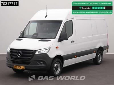 Mercedes-Benz Sprinter 317 CDI 2025-Model Automaat L2H2 170PK LED Xenon Navi Airco Cruise Camera MBUX CarPlay Par vendida por BAS World B.V.