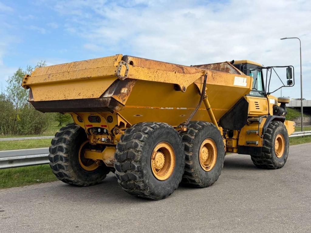 Bell B30D Foto 5