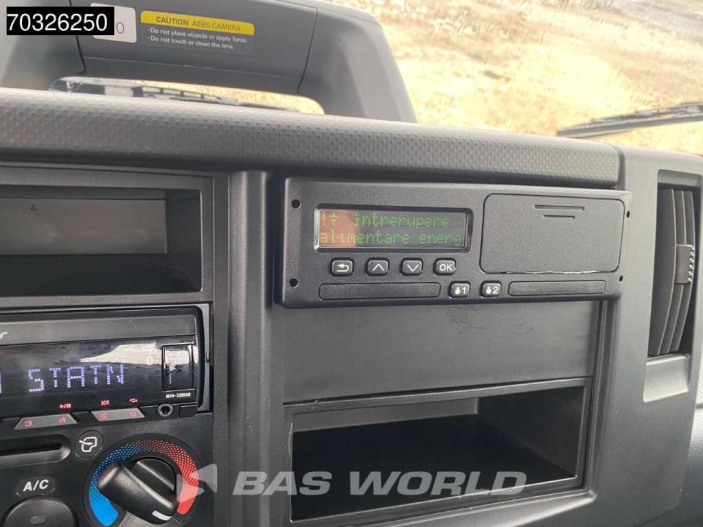 Isuzu P75 5.2 4X2 Foto 11