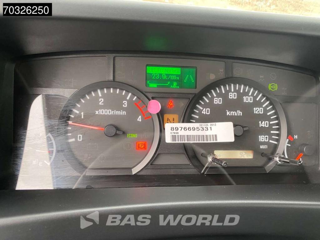 Isuzu P75 5.2 4X2 Foto 12