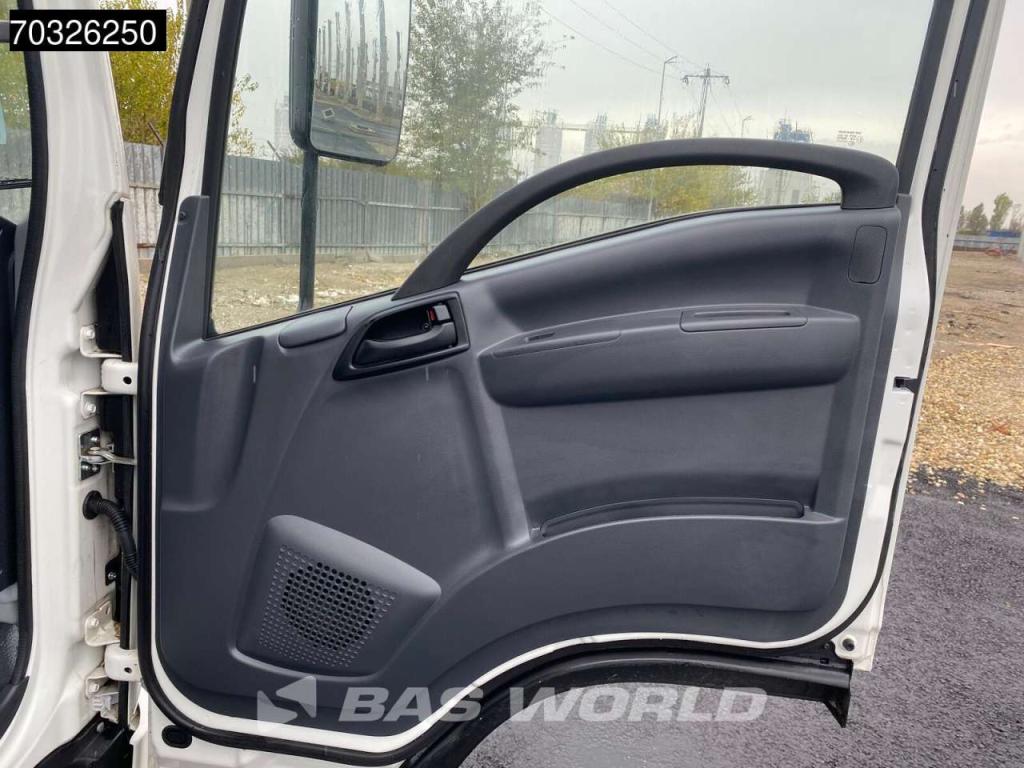 Isuzu P75 5.2 4X2 Foto 30