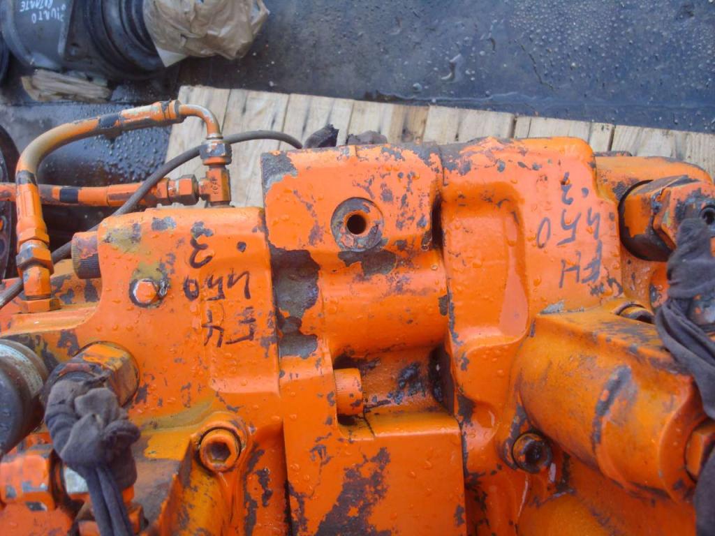 Distribuidor hidraulico para Fiat Hitachi FH450.3 Foto 6
