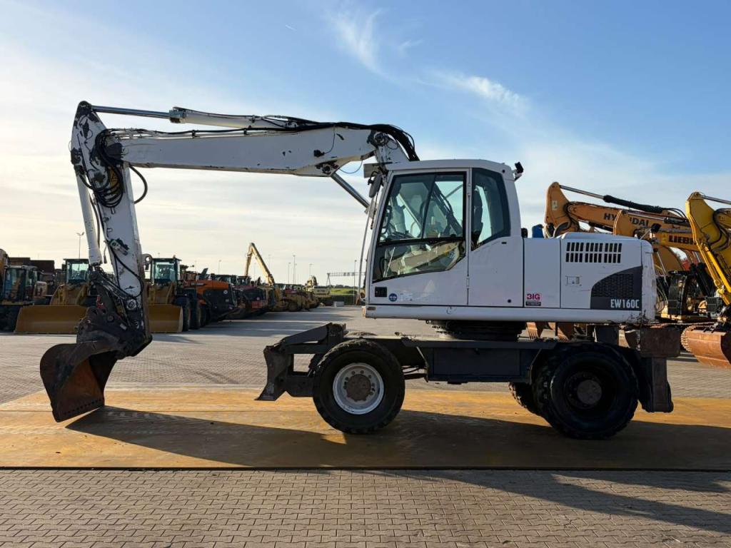 Volvo EW160 Foto 1