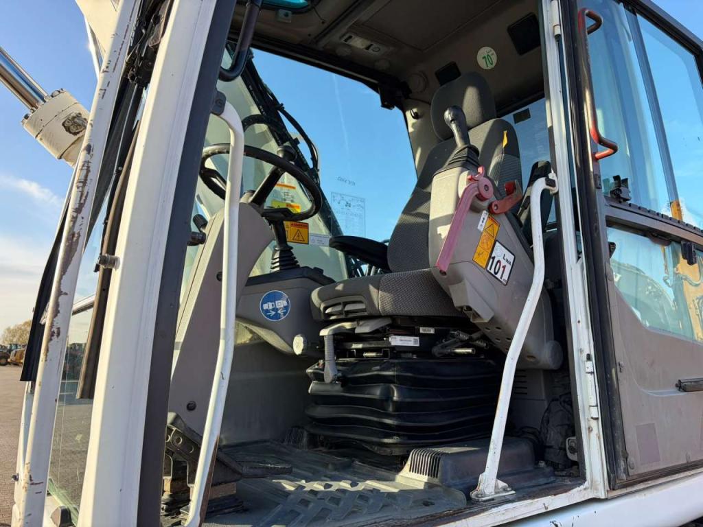 Volvo EW160 Foto 17
