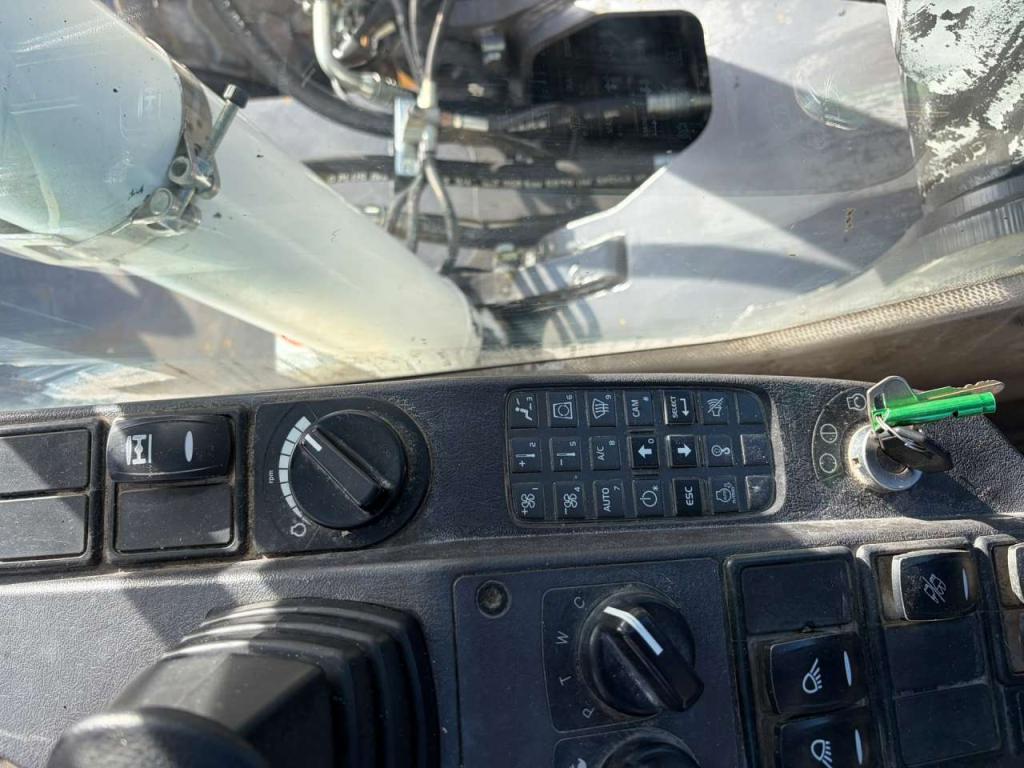 Volvo EW160 Foto 24