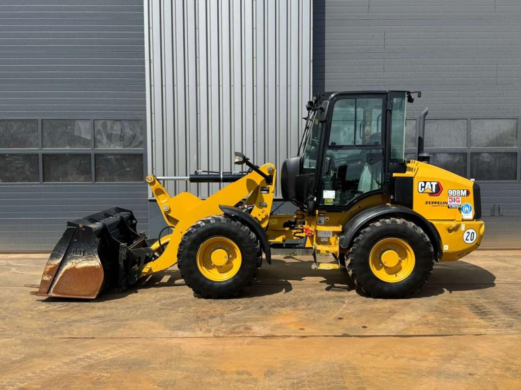 Caterpillar 908M Foto 1