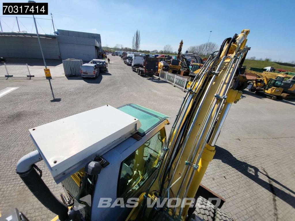 New Holland MH 5.6 Outriggers + Blade Foto 25