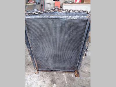 Radiador de agua para Fiat Hitachi Fh 300 vendida por PRV Ricambi Srl