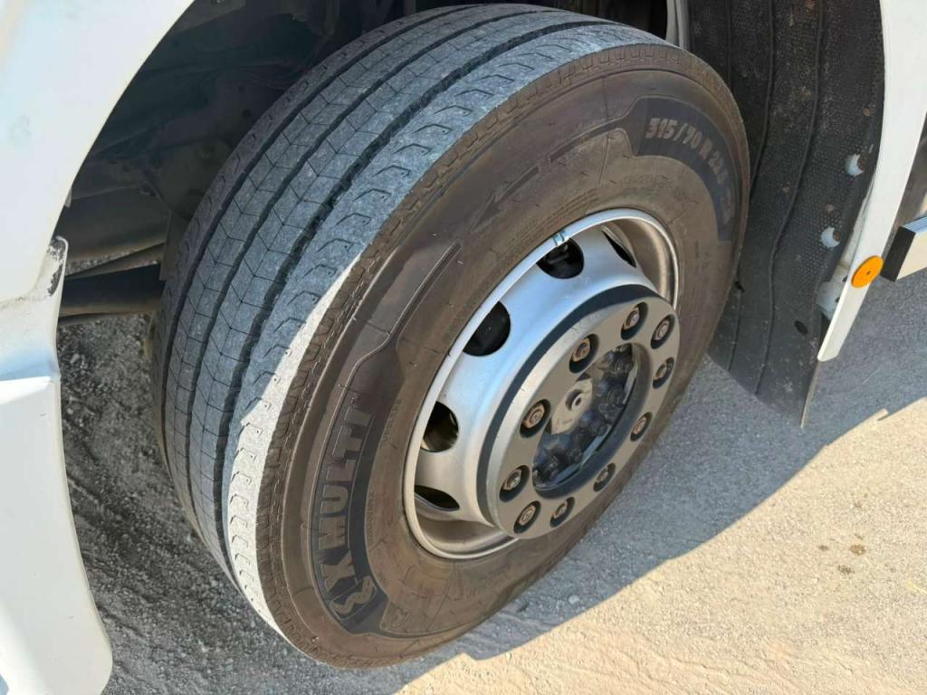 Iveco 420 Foto 9