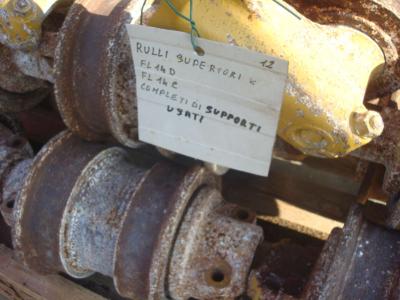 Rodillos superiores para Fiat Allis FL14D-FL14C vendida por OLM 90 Srl