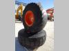 Neumático con llantas para Fiat Hitachi W130 Foto 3 thumbnail