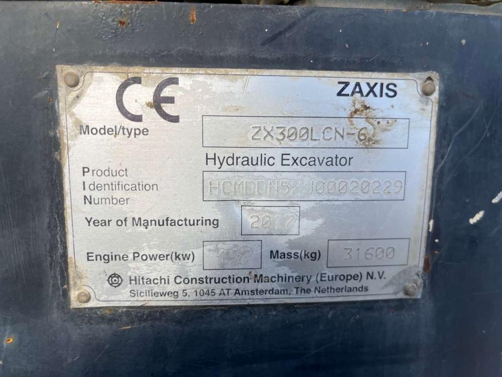 Hitachi ZX300LCN-6 Foto 15