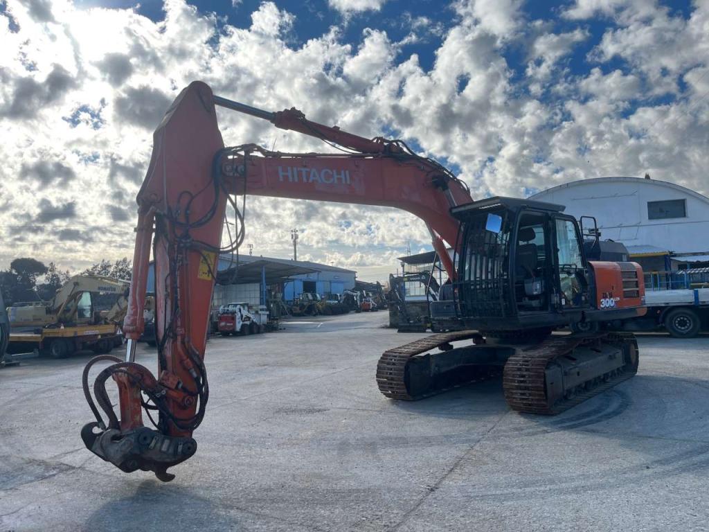 Hitachi ZX300LCN-6 Foto 2
