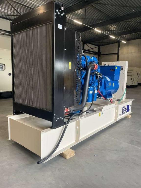 FG Wilson P450-3 - 450 kVA Open Genset - DPX-16018-O Foto 2