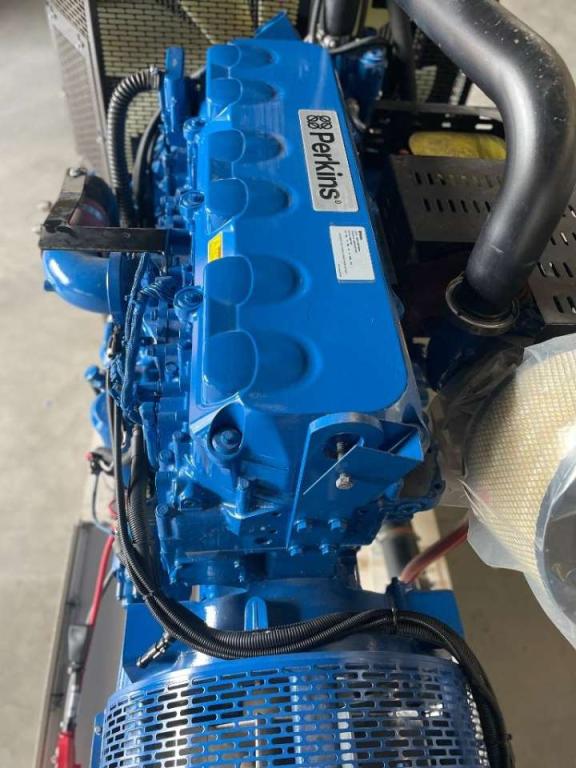 FG Wilson P450-3 - 450 kVA Open Genset - DPX-16018-O Foto 8