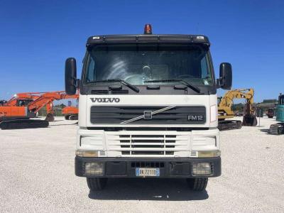 Volvo FM 12.420 vendida por Zeta Macchine Srl