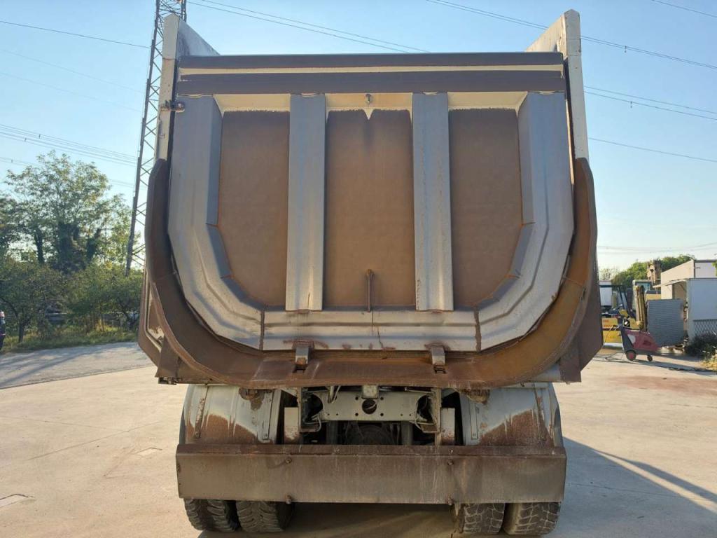 Volvo FM420 Foto 14