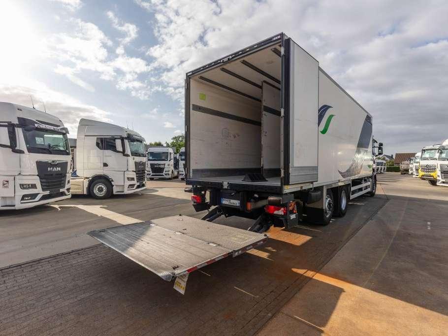 Scania R410+CHEREAU+CARRIER 1150 MT-TRI-TEMP+DHOLLANDIA 2.5T. Foto 19