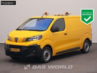 Peugeot Expert 120pk L2H1 Navi Airco Cruise Camera Parkeersensoren Euro6 L2 A/C Cruise control vendida por BAS World B.V.