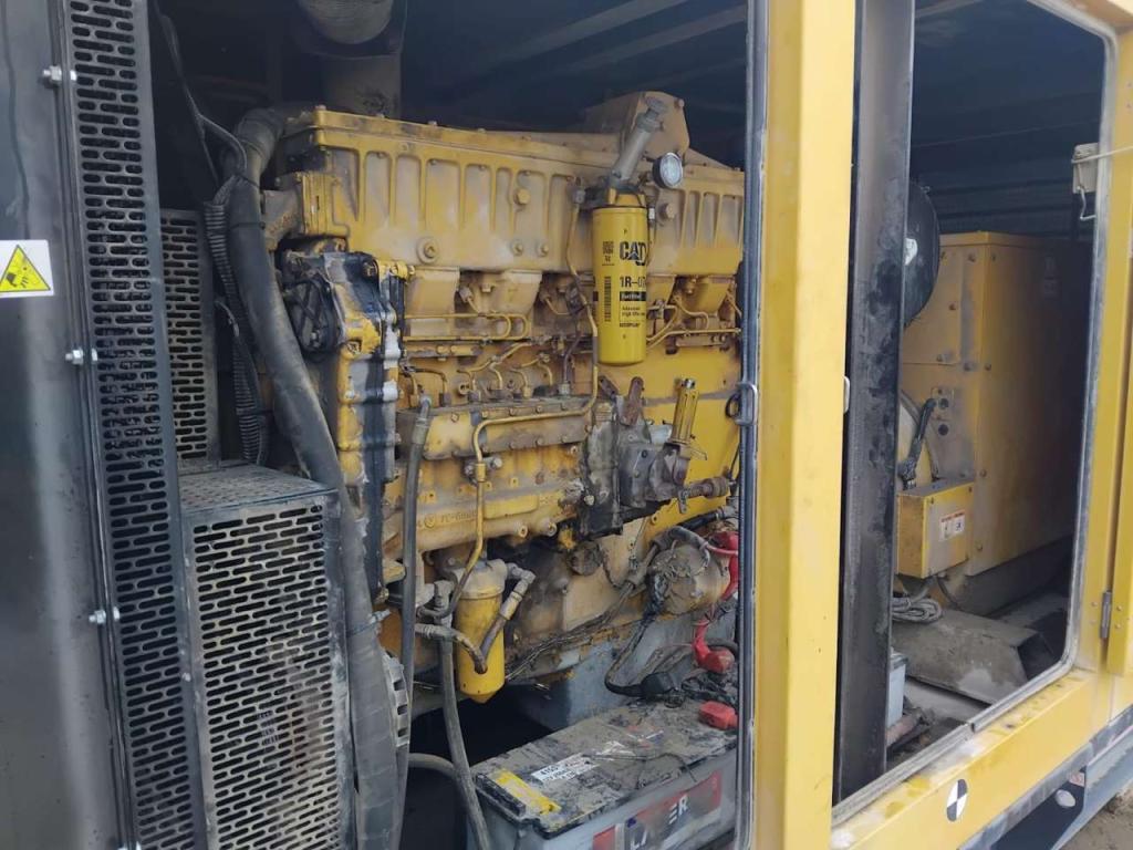 Caterpillar 400 Foto 5