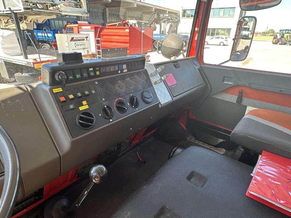 Iveco Magirus TLF 16-25 4x2 Foto 19