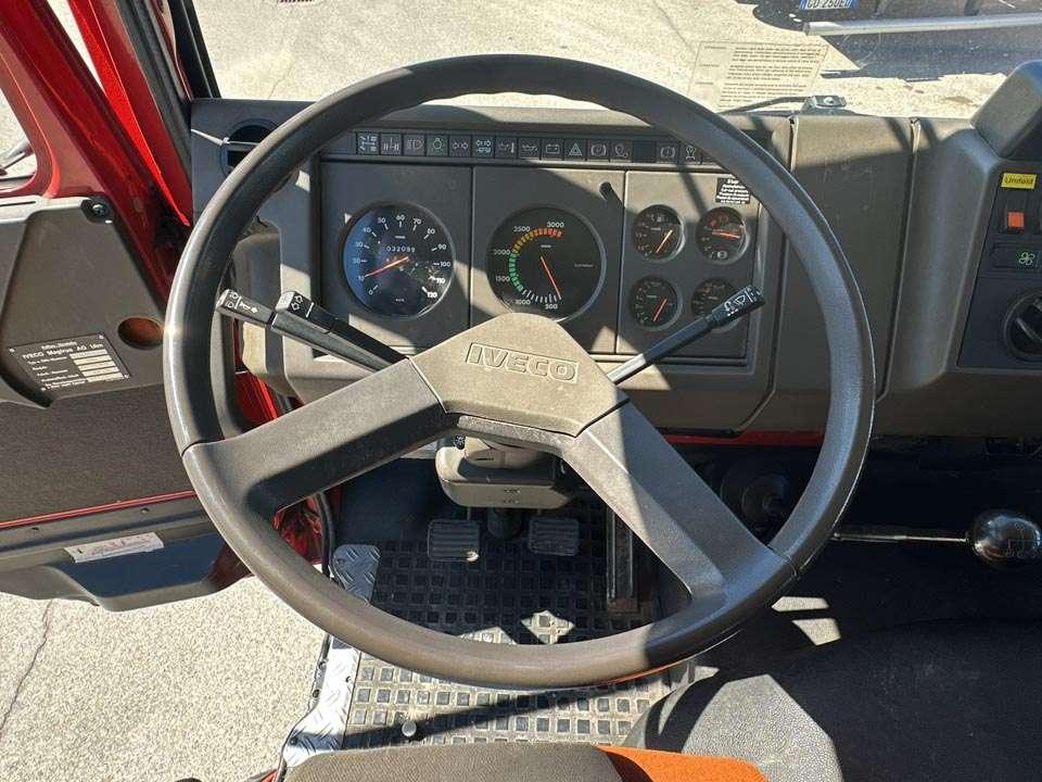 Iveco Magirus TLF 16-25 4x2 Foto 20