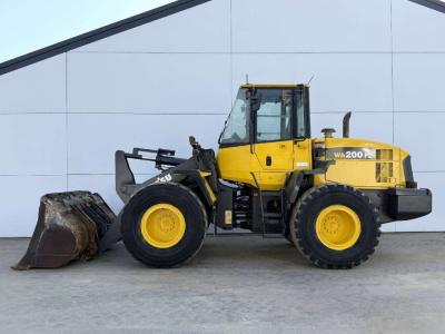 Komatsu WA200PZ-6 - Auto Greasing / Joystick Controls / AC Foto 1