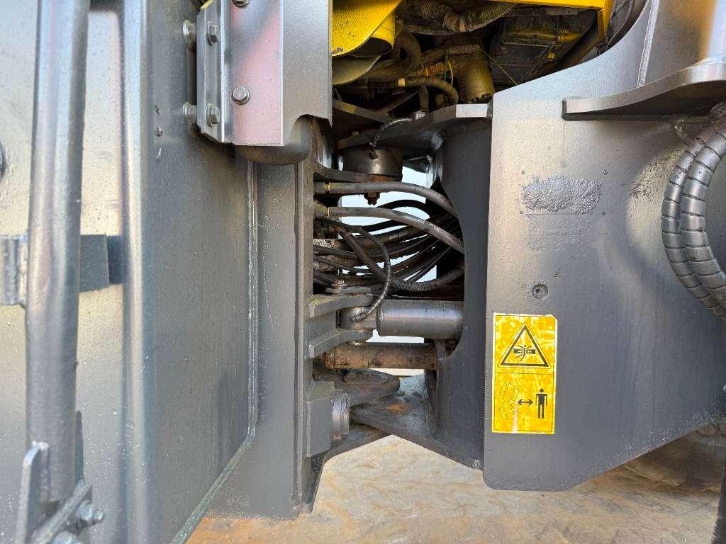 Komatsu WA200PZ-6 - Auto Greasing / Joystick Controls / AC Foto 20