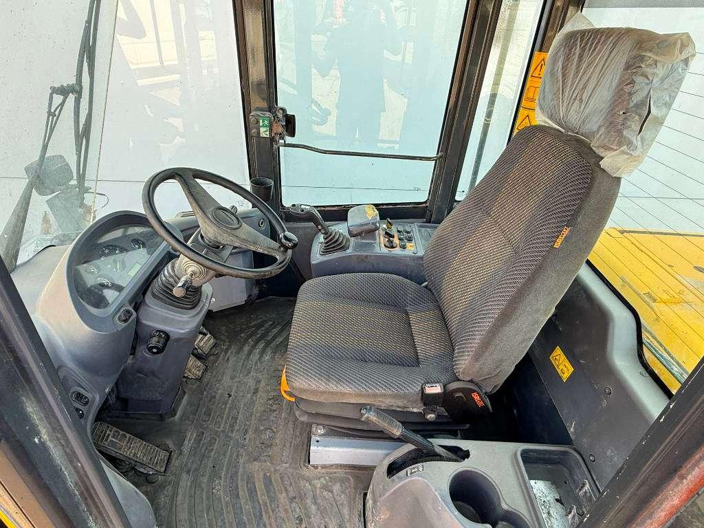 Komatsu WA200PZ-6 - Auto Greasing / Joystick Controls / AC Foto 8
