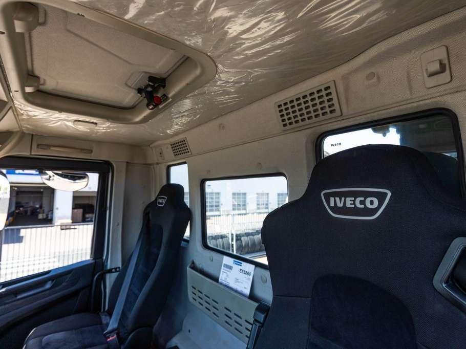 Iveco X-WAY 460 Foto 18