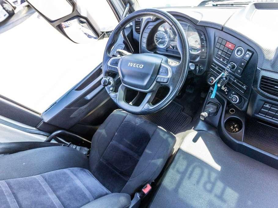 Iveco X-WAY 460 Foto 23