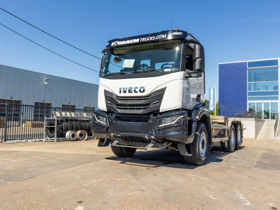 Iveco X-WAY 460 Foto 9