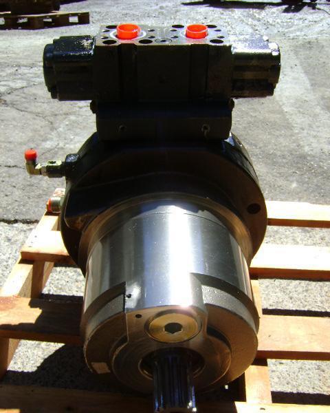 Motor de tracción para Caterpillar 345 B / 345 BLME Foto 3
