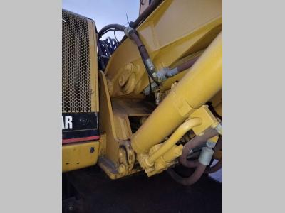 Caterpillar M315 vendida por Omeco Spa