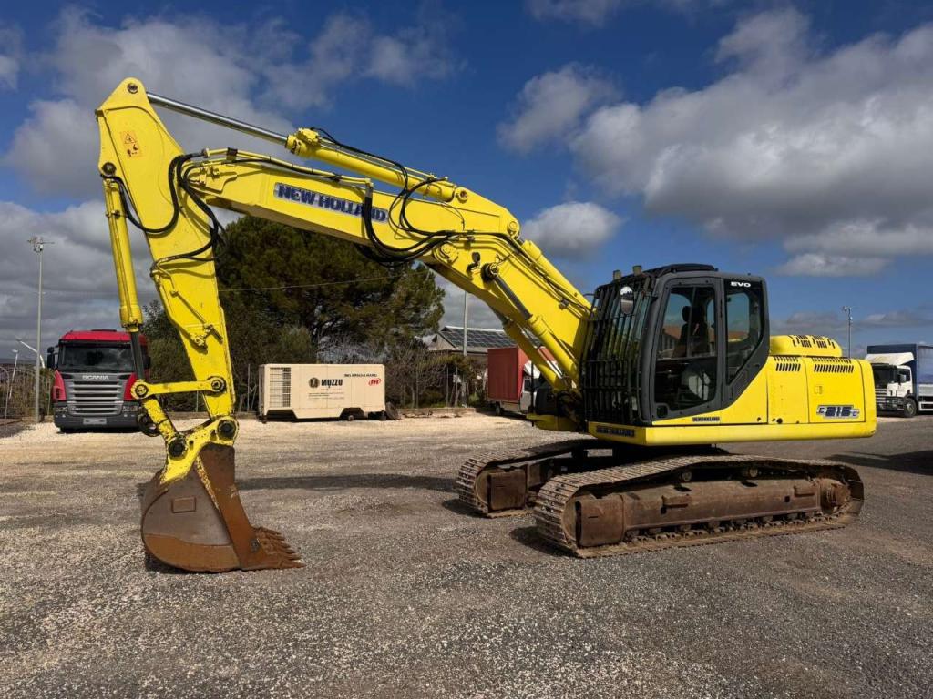 New Holland E215C Foto 5