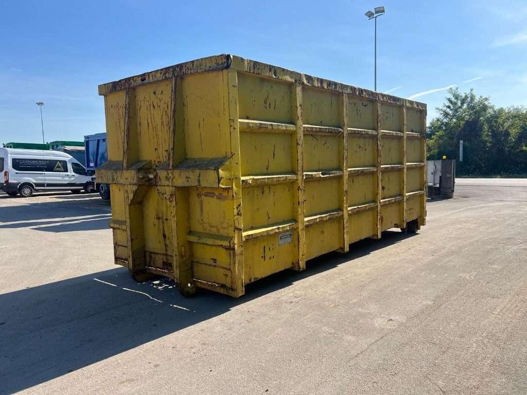CONTAINER SCARRABILE USATO A CIELO APERTO Foto 1