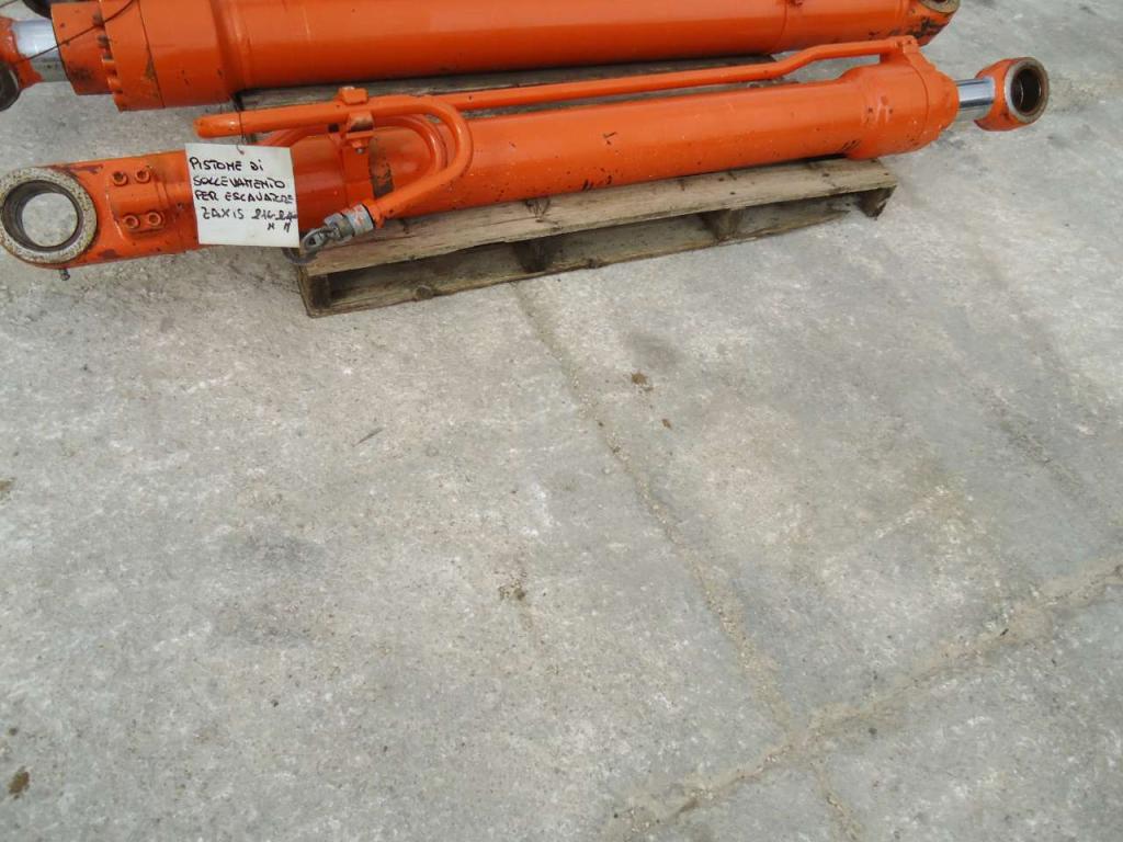 Cilndro de levantamiento para Hitachi ZAXIS 210N-240N Foto 6