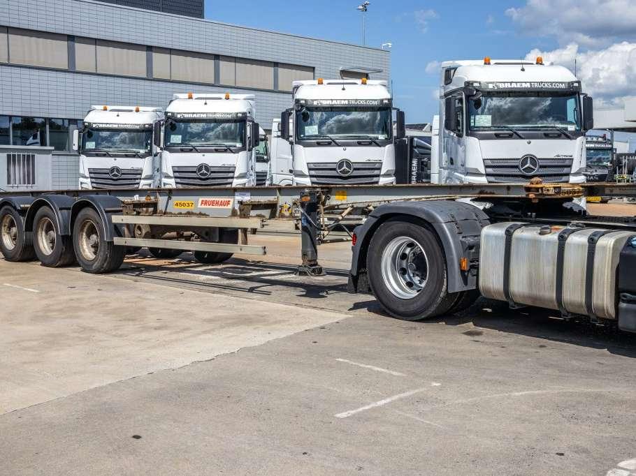 Fruehauf CONTAINERCHASSIS 40' Foto 3