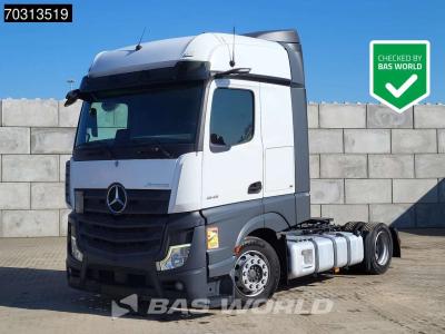 Mercedes-Benz Actros 1845 4X2 Bigspace Lowdeck Mirrorcam 2x Tank vendida por BAS World B.V.