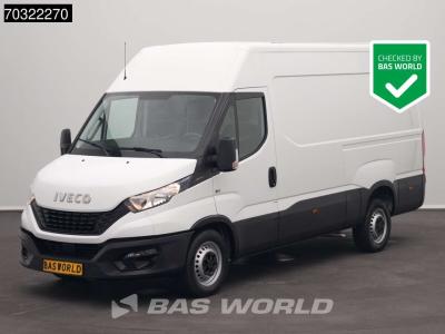 Iveco Daily 35S14 L2H2 Airco Cruise Parkeersensoren 3,5t Trekgewicht Euro6 L2 A/C Cruise control vendida por BAS World B.V.