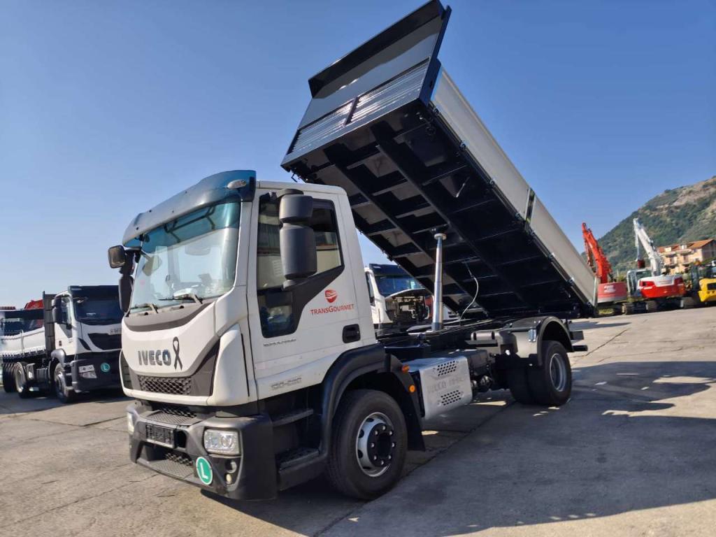 Iveco EUROCARGO 160-280 Foto 25