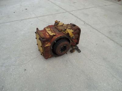 Carcasa con engranaje cónico y embragues de dirección para Fiat Allis FL4M -L vendida por OLM 90 Srl
